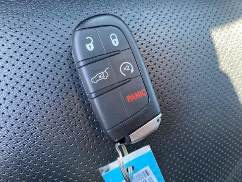 Used 2025 Dodge Durango R/T AWD/4WD image 24