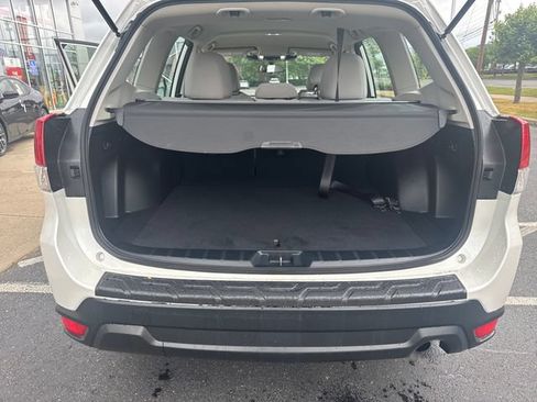 Used 2024 Subaru Forester AWD/4WD image 28