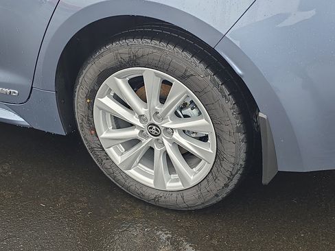 New 2026 Toyota Corolla LE image 10