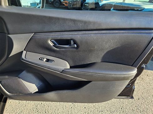 Used 2024 Nissan Sentra S image 17