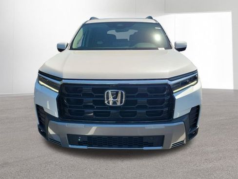 New 2026 Honda Pilot Touring image 16