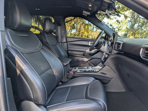 Used 2024 Ford Explorer ST w/ Equipment Group 401A image 17