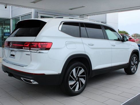 New 2025 Volkswagen Atlas SEL image 34