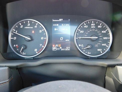 Used 2025 Subaru Forester Touring image 34