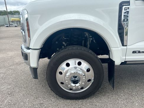 Certified 2024 Ford F450 Lariat w/ Lariat Ultimate Package image 24