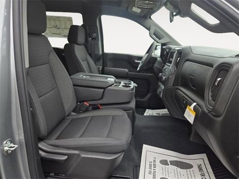 New 2025 Chevrolet Silverado 1500 Custom image 13