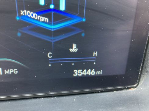 Used 2023 Hyundai Tucson SEL w/ Convenience Package image 11