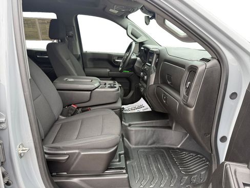 Used 2024 Chevrolet Silverado 1500 W/T w/ Z71 Off-Road Package AWD/4WD image 26
