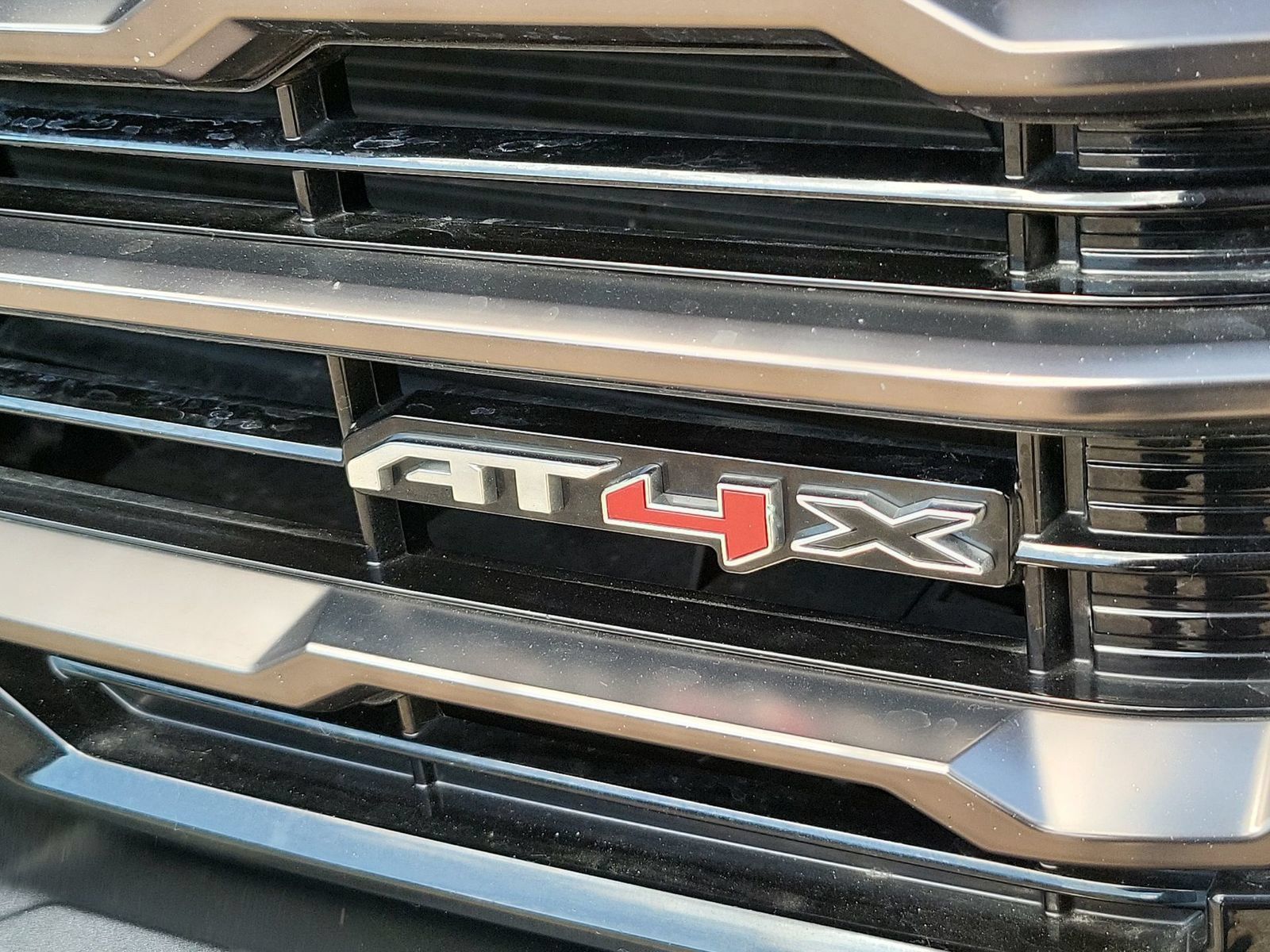 Used 2023 GMC Sierra 1500 AT4X w/ AT4X AEV Edition AWD/4WD image 32