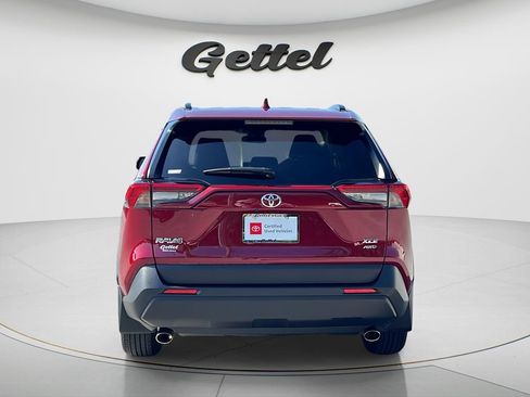 Used 2024 Toyota RAV4 XLE w/ Convenience Package AWD/4WD image 6
