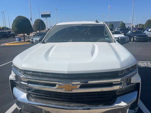 Used 2019 Chevrolet Silverado 1500 LT w/ All-Star Edition RWD image 2