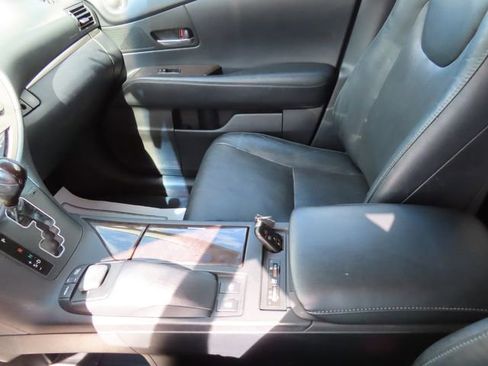 Used 2013 Lexus RX 450h AWD image 20