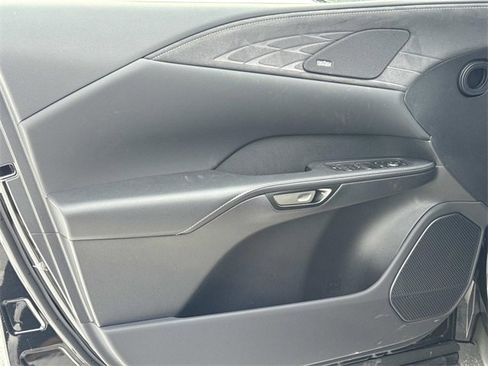 New 2026 Lexus RX 450h AWD image 17