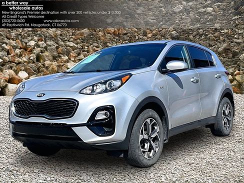Used 2020 Kia Sportage LX image 1