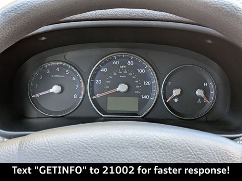 Used 2010 Hyundai Santa Fe GLS image 35