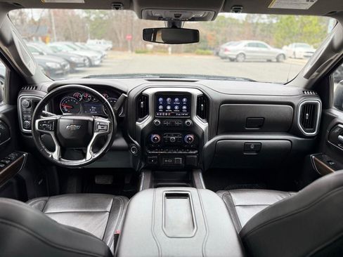 Used 2020 Chevrolet Silverado 1500 RST image 38