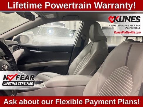Used 2024 Toyota Camry SE image 24