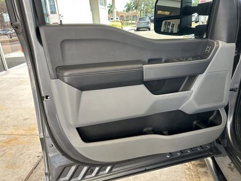 Used 2024 Ford F350 XLT image 19