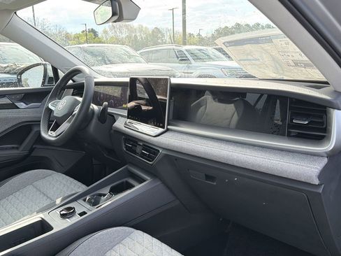 New 2026 Volkswagen Tiguan S image 19