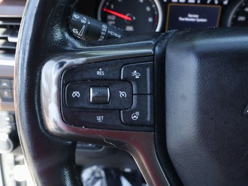 Used 2021 Chevrolet Suburban High Country w/ Premium Package image 25