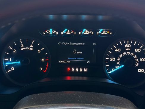 Used 2020 Ford F150 XLT w/ Equipment Group 302A Luxury AWD/4WD image 28