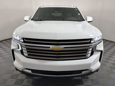 Used 2023 Chevrolet Tahoe High Country image 3