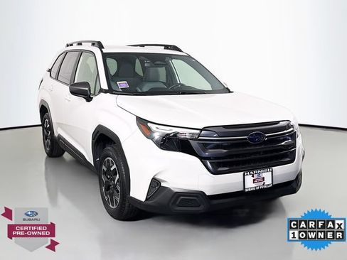 Used 2025 Subaru Forester Premium AWD/4WD image 1