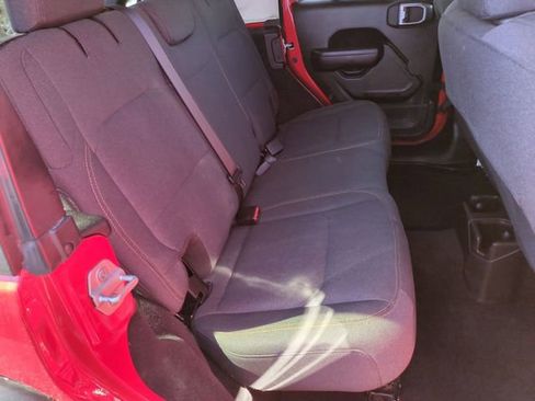 Certified 2024 Jeep Wrangler Unlimited Sport AWD/4WD image 27