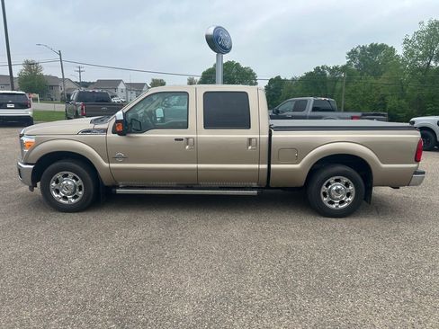 Used 2012 Ford F250 Lariat w/ Chrome Pkg RWD image 4