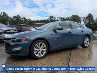 Used 2025 Chevrolet Malibu LT