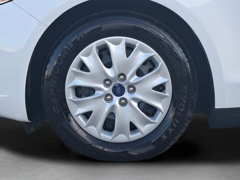 Used 2020 Ford Fusion S FWD image 33