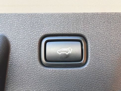 Used 2026 Kia Sportage EX FWD image 33