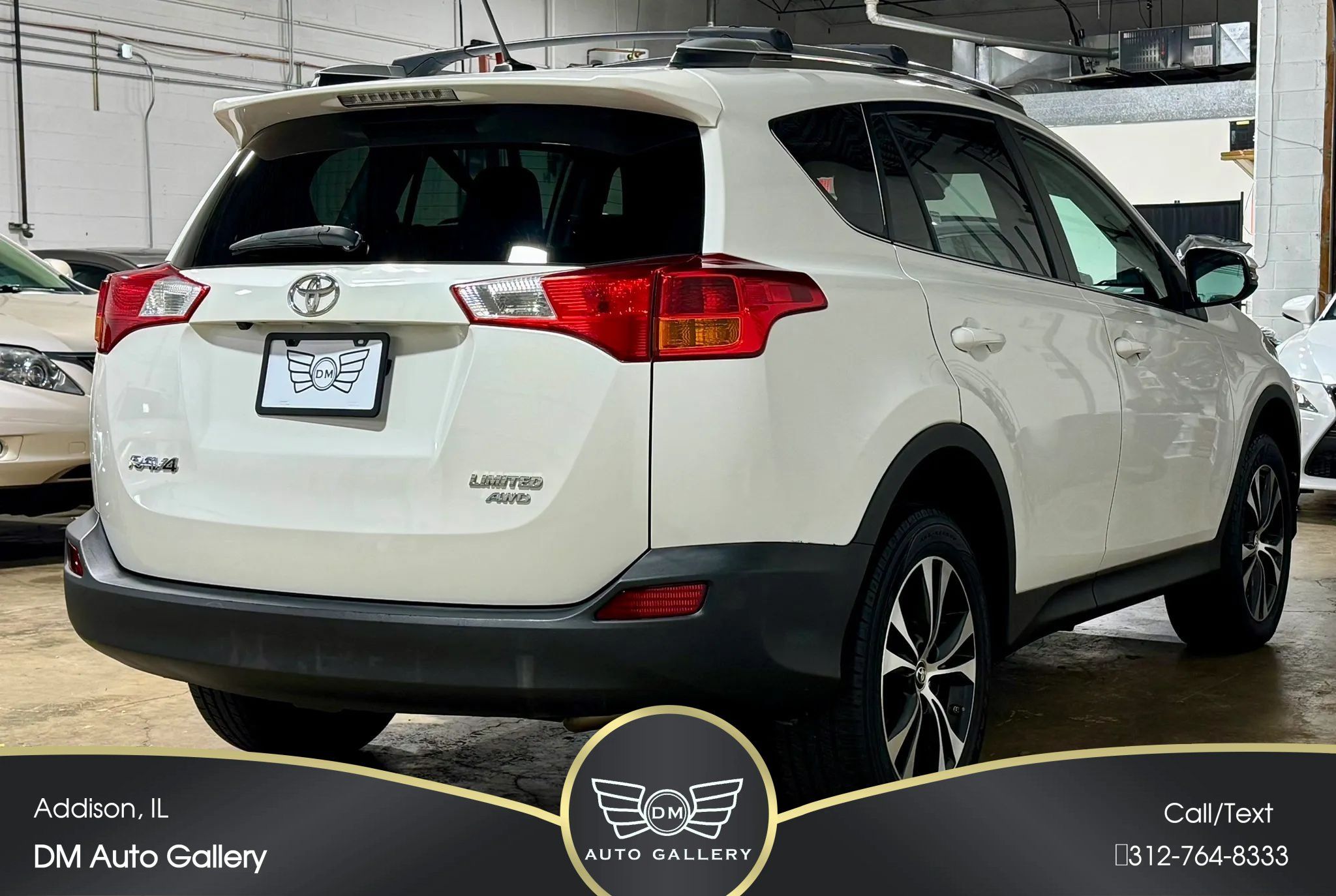 Used 2015 Toyota RAV4 Limited w/ Technology Package AWD/4WD image 4