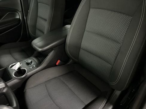 Certified 2023 GMC Terrain SLE w/ Driver Convenience Package AWD/4WD image 18