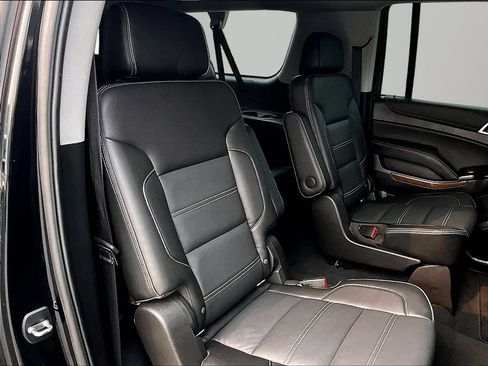 Used 2020 GMC Yukon XL Denali w/ Denali Ultimate Package AWD/4WD image 28