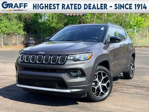 Used 2024 Jeep Compass Limited AWD/4WD image 1