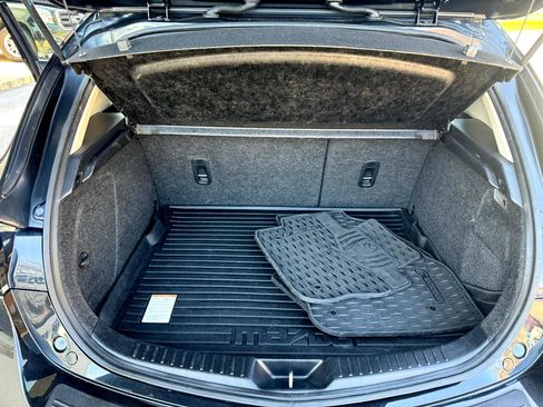 Used 2011 MAZDA MAZDA3 s Sport image 14