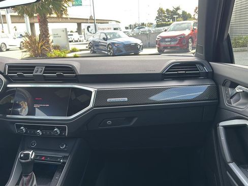 Used 2025 Audi Q3 2.0T Premium Plus w/ Premium Plus Package image 11