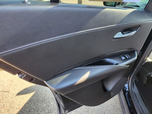 Used 2019 Cadillac XT4 Sport w/ Enhanced Visibility Package image 40