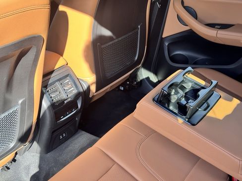 Certified 2024 BMW X3 xDrive30i w/ Convenience Package image 21