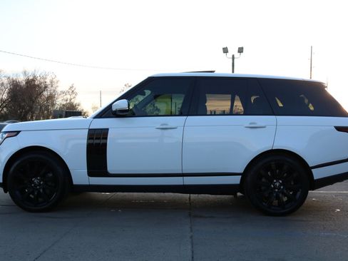 Used 2016 Land Rover Range Rover Supercharged image 16