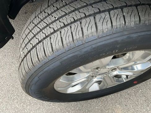 Used 2022 Ford F150 Platinum w/ Equipment Group 701A High image 5