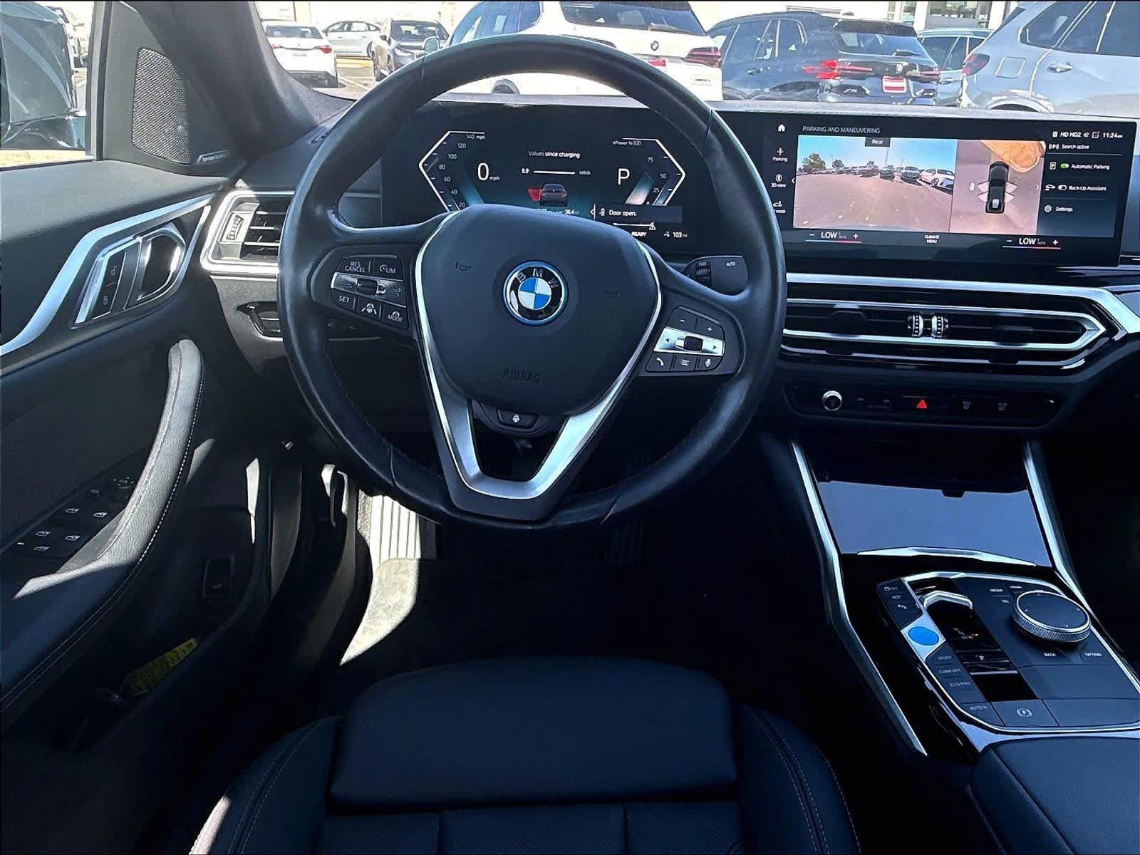 Used 2023 BMW i4 eDrive40 RWD image 11