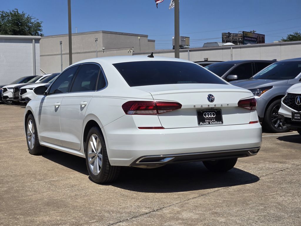 Used 2020 Volkswagen Passat 2.0T SE FWD image 11