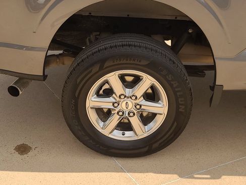 Used 2023 Ford F150 XLT AWD/4WD image 7