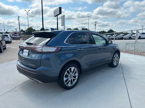 Used 2018 Ford Edge Titanium w/ Cold Weather Package FWD image 7