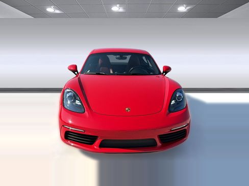 Used 2019 Porsche 718 Cayman RWD image 6