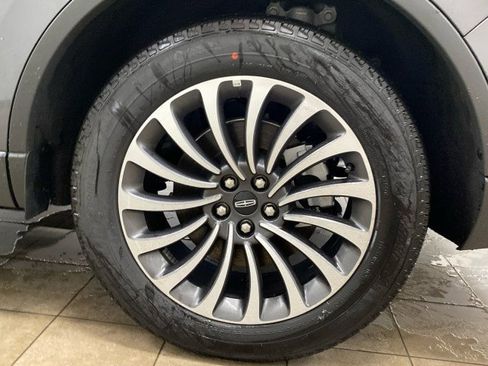 Certified 2023 Lincoln Aviator Reserve w/ Equipment Group 201A image 31