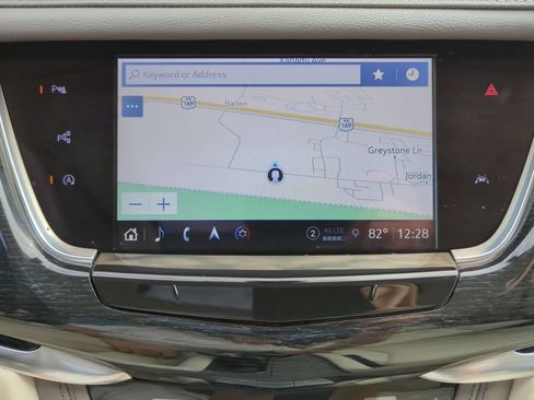 Used 2024 Cadillac XT6 Premium Luxury w/ Technology Package image 18