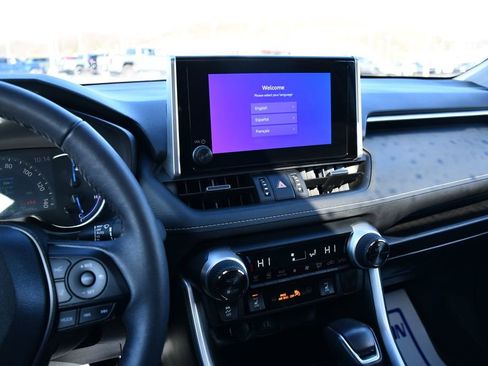 Used 2024 Toyota RAV4 XLE Premium image 15